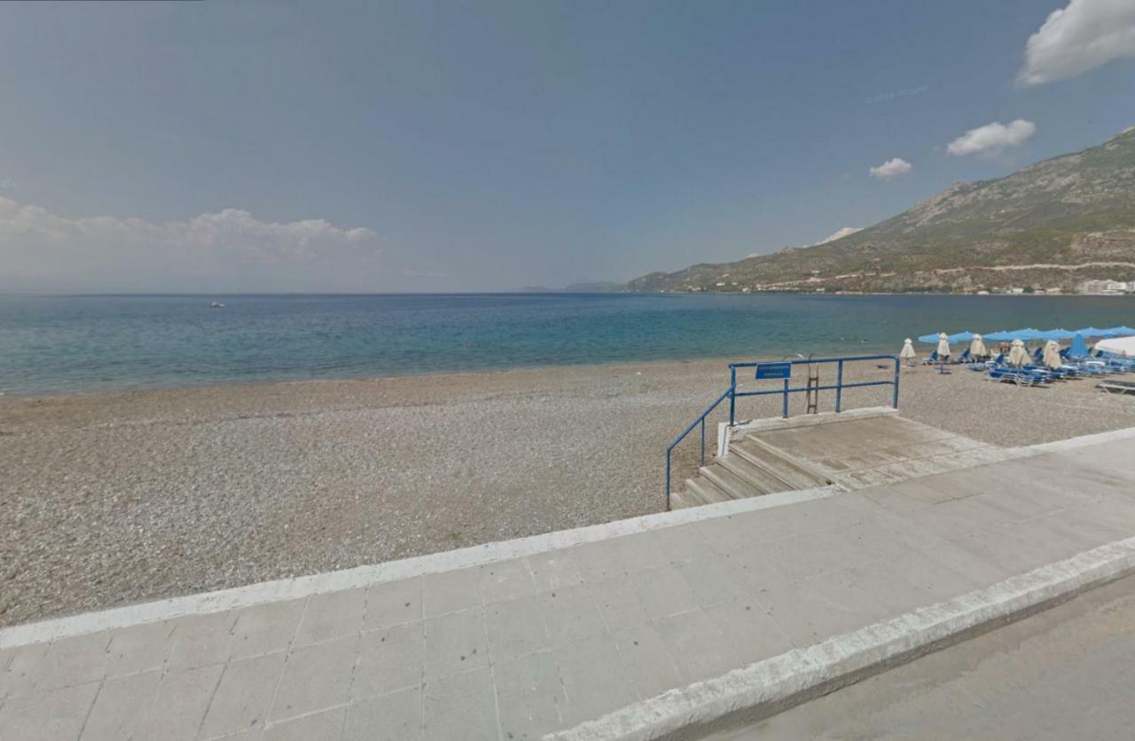 Loutraki Μοναδικής Θέσης Διαμέρισμα Στη Θάλασσα מראה חיצוני תמונה